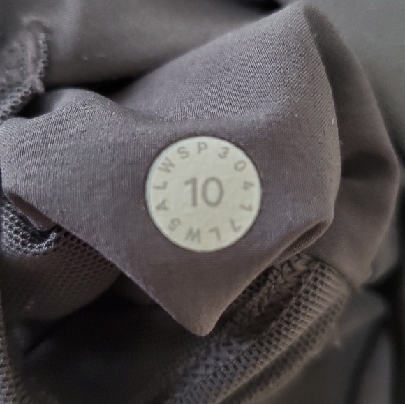 Lululemon On The Fly Pant 28” Melanite Athleisure Athletic - Picture 15 of 15